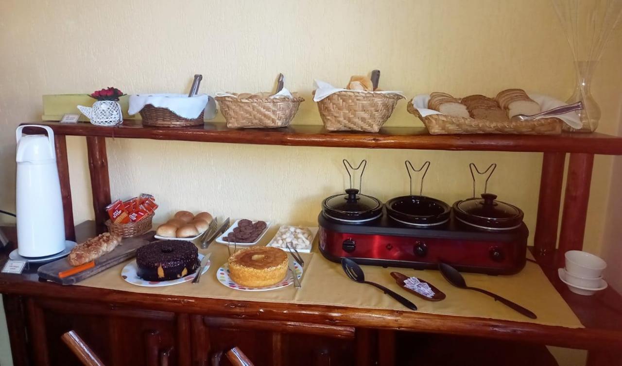 Pousada Casa Amarela Piracaia Dış mekan fotoğraf