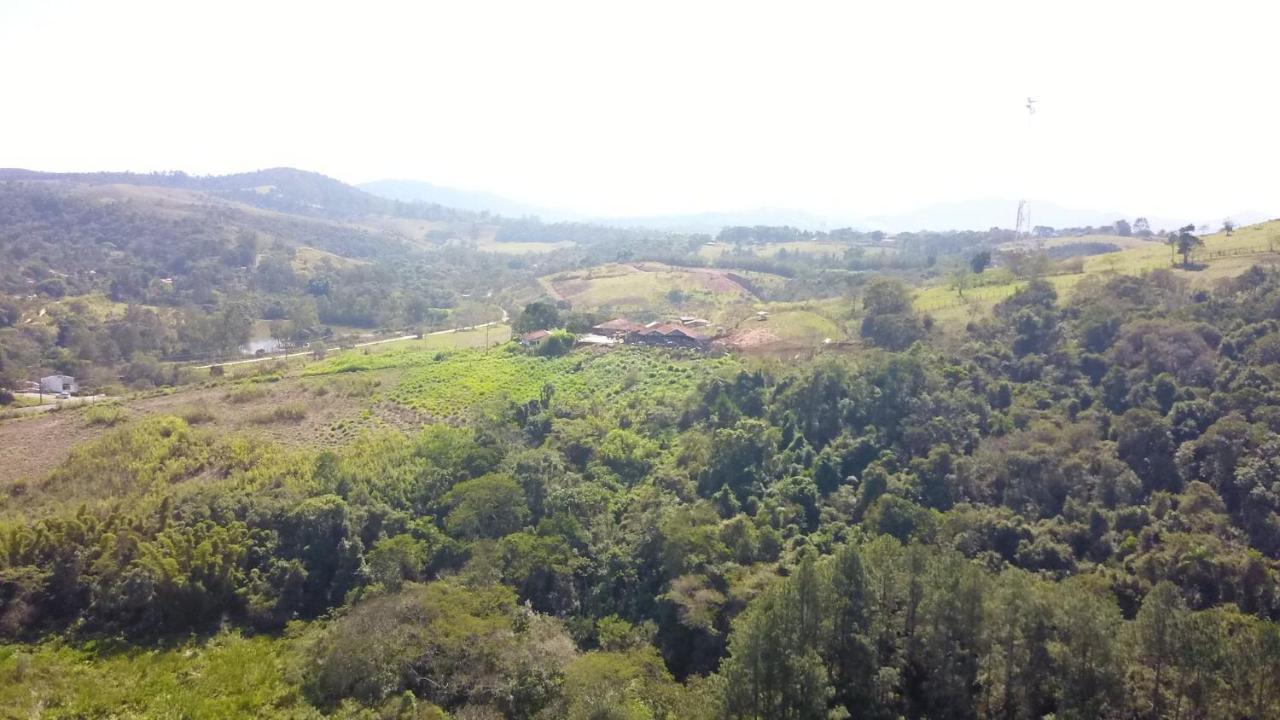 Pousada Casa Amarela Piracaia Dış mekan fotoğraf